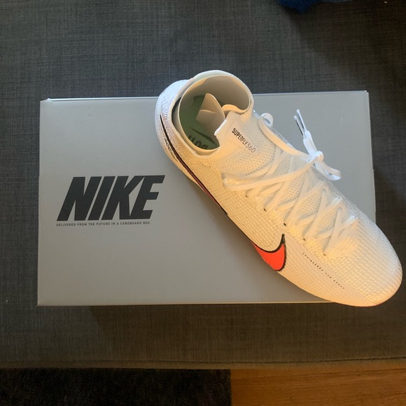 Nike Superfly 7 Elite FG Mens US 7 / Women’s 8.5 - Picture 2 of 5